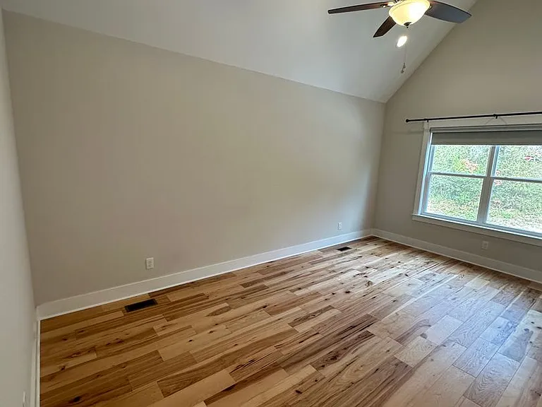8492 Old Cleveland Pike — Photo 20