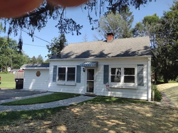 4 Round Top Dr, Clinton Twp., NJ 08801