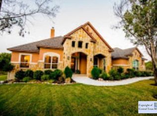 5616 Copper Creek Dr, New Braunfels, TX 78132