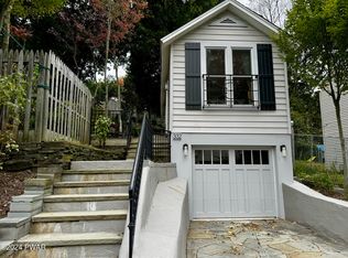 332 Ridge St, Honesdale, PA 18431