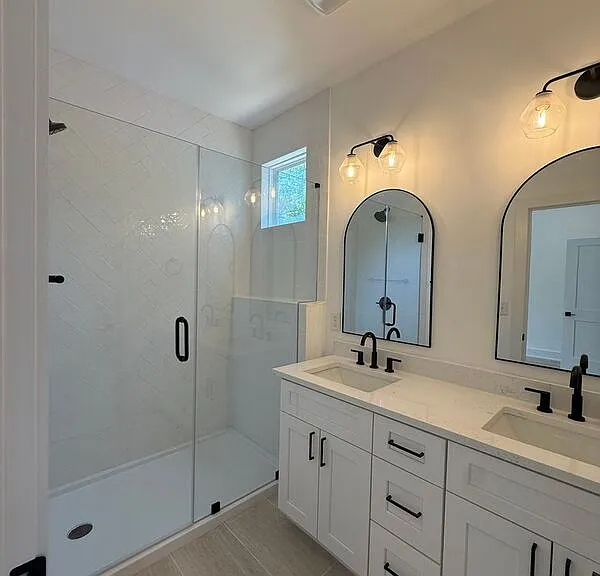 2710 Coronet Way — Photo 33
