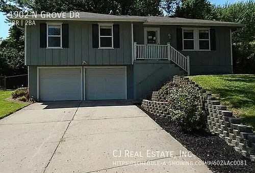 1902 N Grove Dr Photo 1 1902 N Grove Dr Photo 1