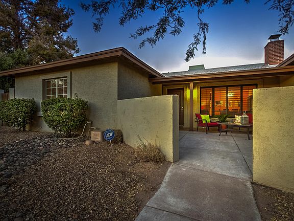7025 N 10th Pl-57