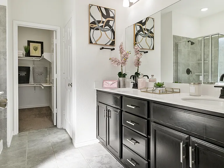4208 Wood River Trl — Photo 30