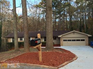 6008 Dee Ct, Stone Mountain, GA 30087