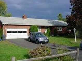 235 Middletown Rd, Waterford, NY 12188