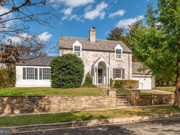 4849 Rodman St NW, Washington, DC 20016