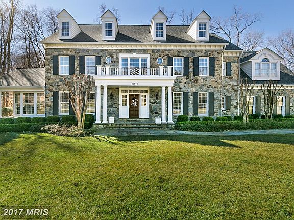 Welcome to 11321 Stonehouse Place