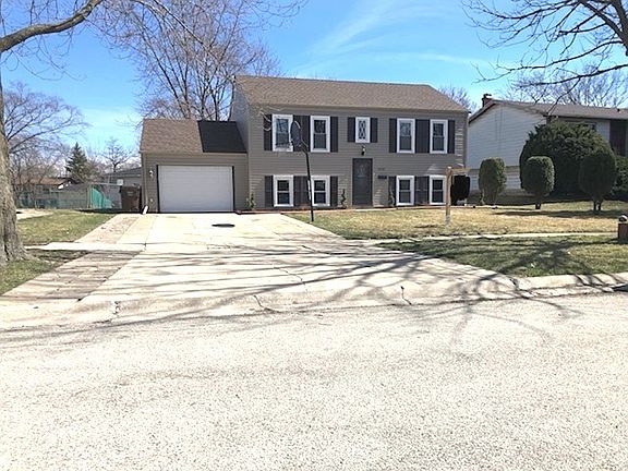 2nd image of 1039 Brockhurst Ct