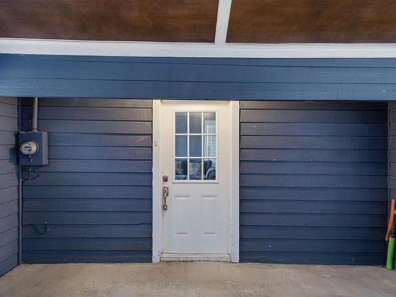 3rd image of 7603 Avenue K
