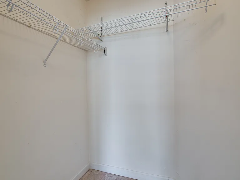 2310 14th St N #402 — Photo 27