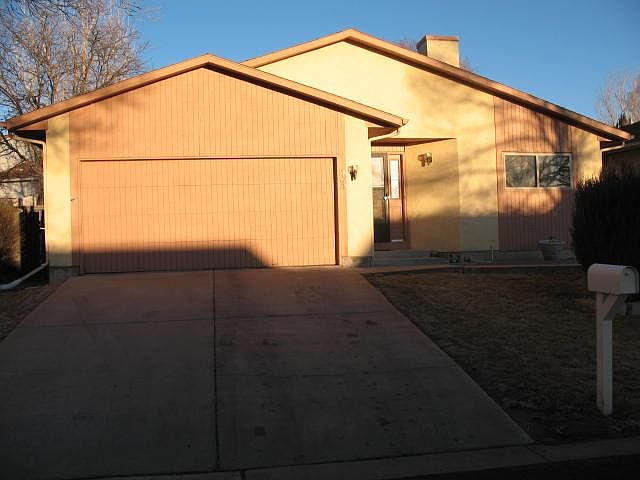 1st image of 43 Terrace Dr