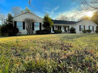 1545 Harding Pl, Nashville, TN 37215