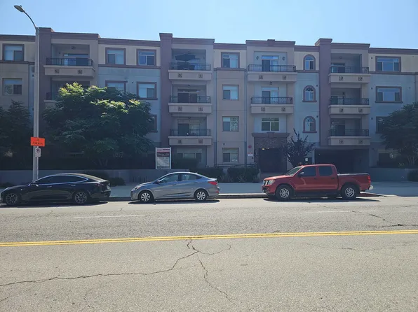 (undisclosed Address), North Hollywood, CA 91602