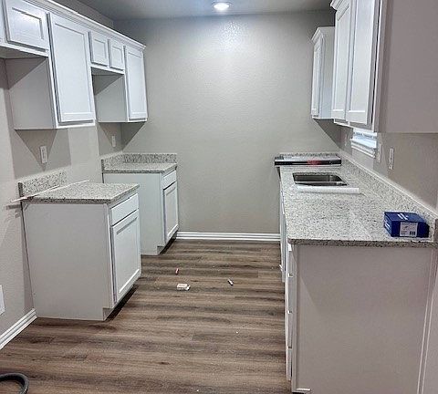 5th image of 1654 W Woodcraft Rd