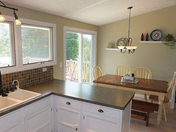 5th image of 5025 Silver Shores Ln