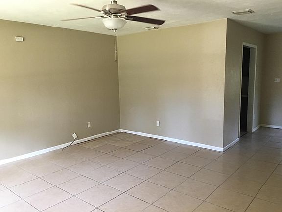 5th image of 8708 Manchester Ct