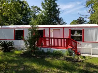 219 6th Way, Interlachen, FL 32148