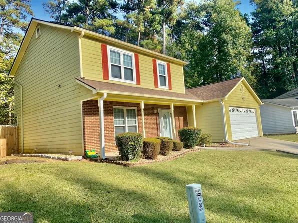 5620 Crystal Hl, Stone Mountain, GA 30088