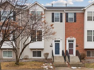 1776 Riverside Dr, Shakopee, MN 55379