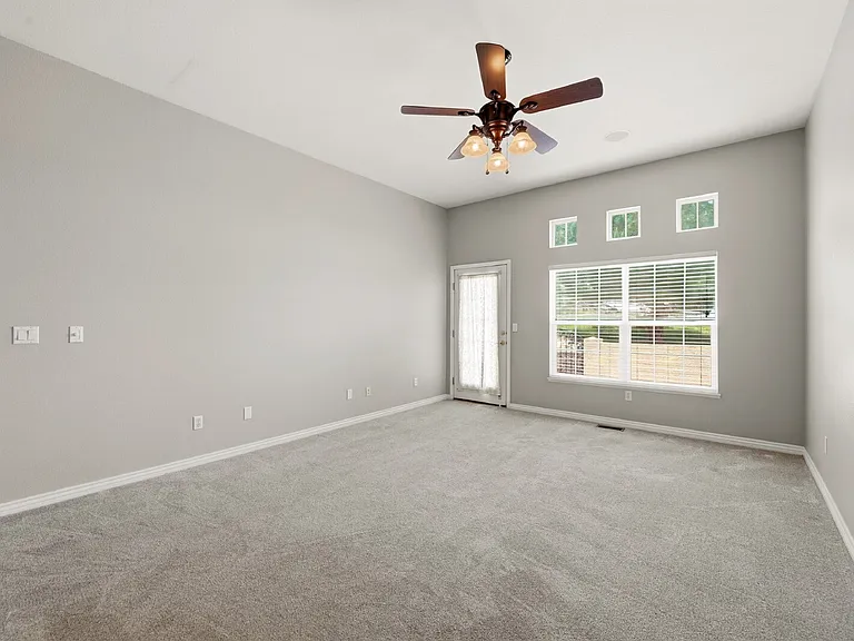 608 Crosswind Point — Photo 15