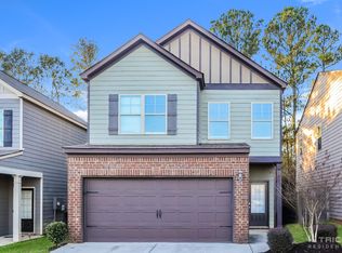 17 Longleaf Cir, Fairburn, GA 30213