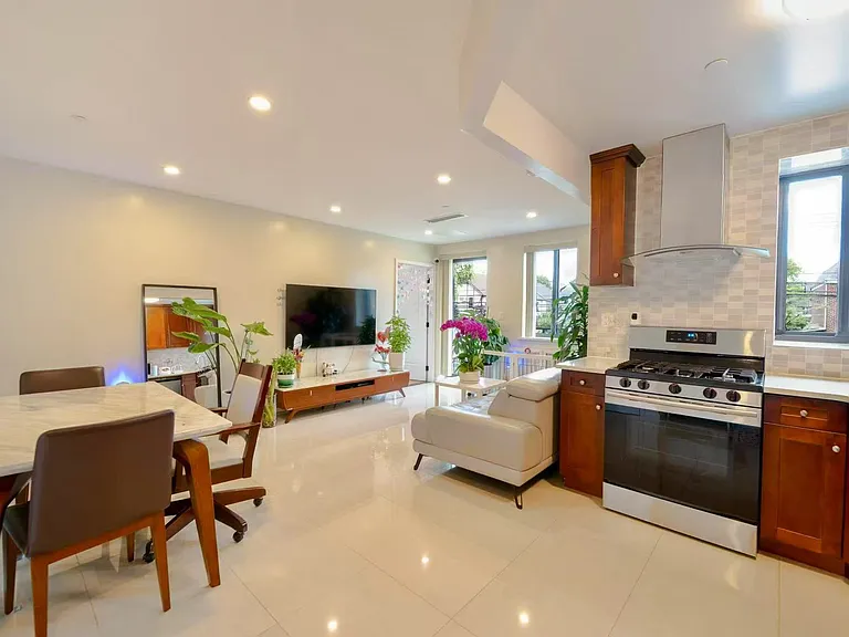 214-11 35th Ave #2A — Photo 3