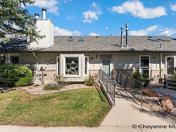 2nd image of 1503 Trent Ct