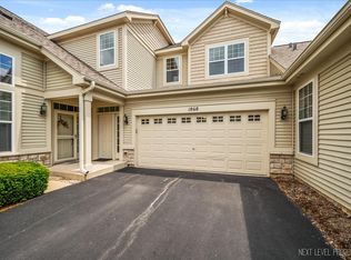 1868 Chase Ln, Aurora, IL 60502