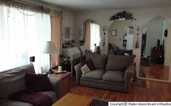 5th image of 47 Orchard Ln