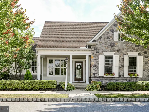 660 Old Post Ln, Strasburg, PA 17579