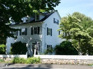 181 Whisconier Rd, Brookfield, CT 06804