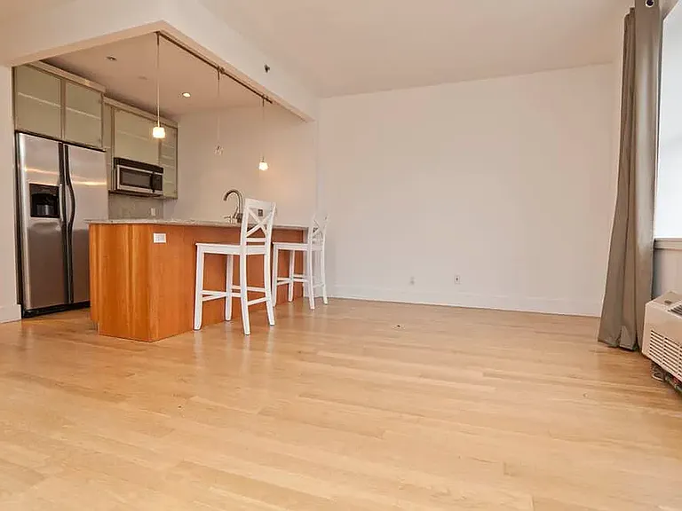 26 Cook St #5A — Photo 1