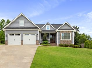 340 Fiddlers Way, Seneca, SC 29678