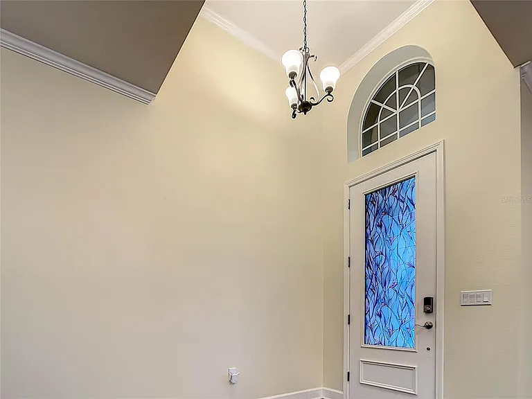 636 Spring Oak Cir — Photo 4