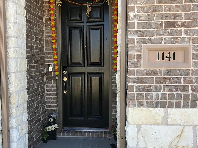 1141 Isaias Dr — Photo 4