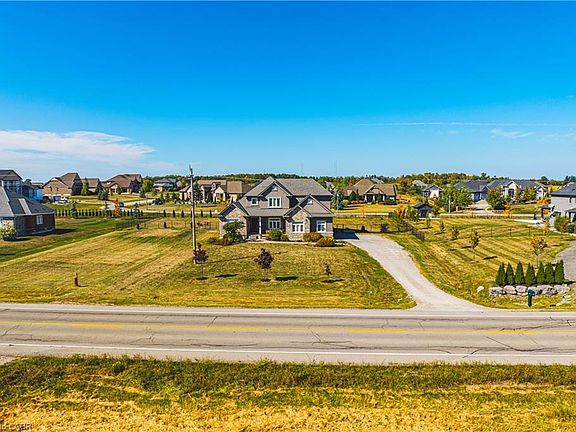 5th image of 2855 Haldimand Rd