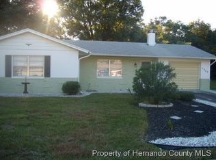 1307 Waterfall Dr, Spring Hill, FL 34606