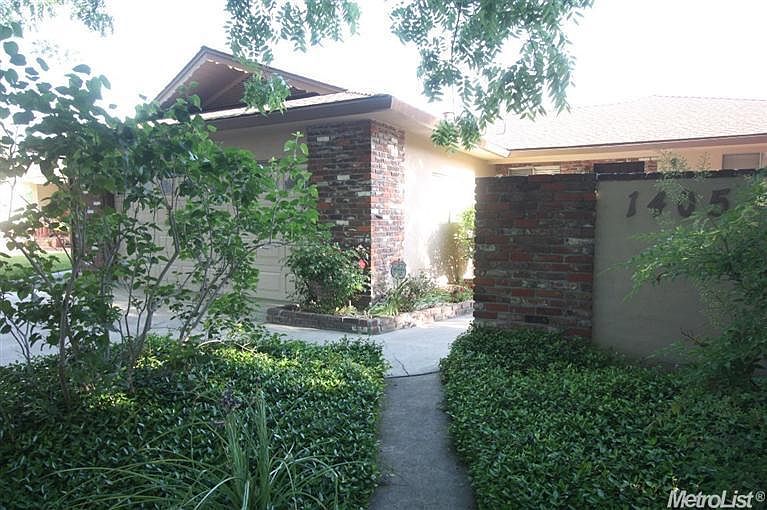 1405 W Rumble Rd, Modesto, CA 95350 Zillow