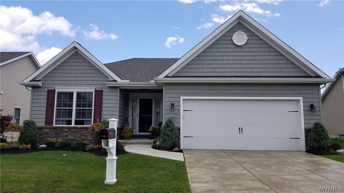 5566 Chatham Ln, Clarence Center, NY 14032 Zillow