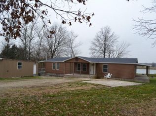 609 Olive St, La Plata, MO 63549