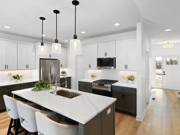 2613 Cascade Ln, Long Lake, MN 55356