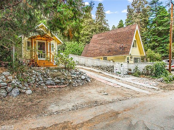 3rd image of 39429 Canyon Dr