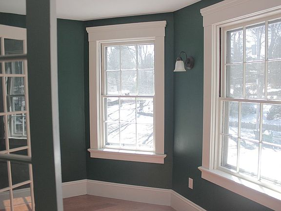 Upstairs front room