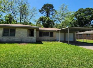 7909 Burgess Rd, Hitchcock, TX 77563