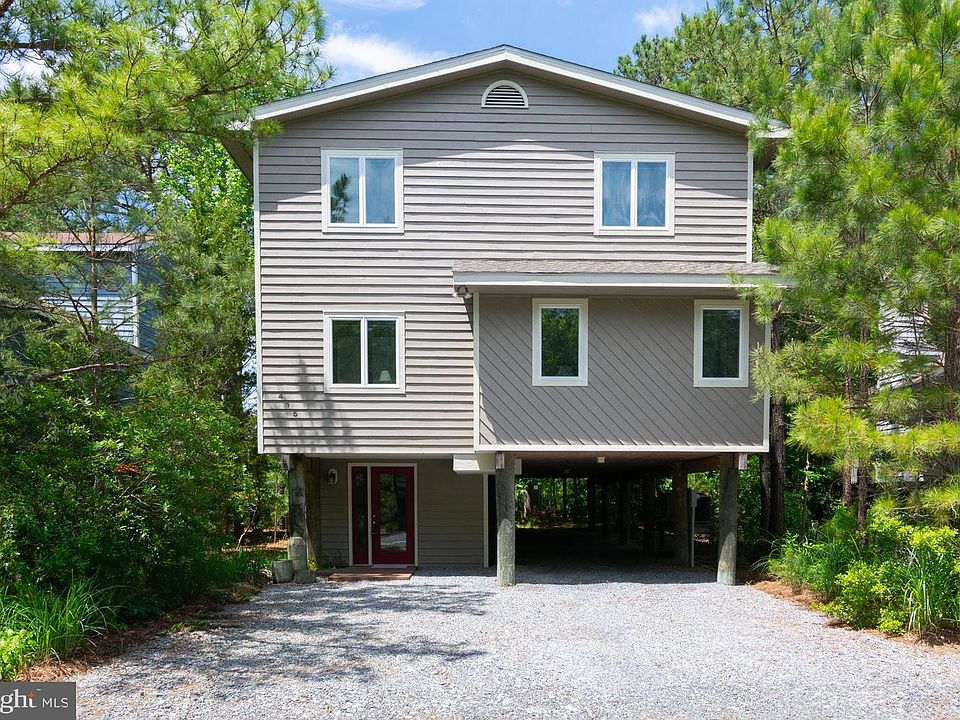 1st image of 415 Black Gum Dr