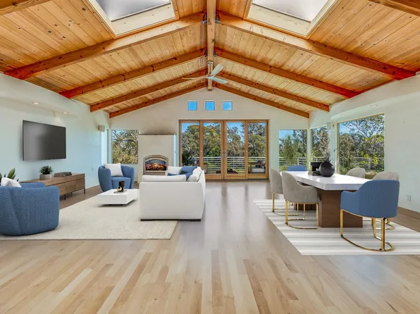 204 9th Ave, Santa Cruz, CA 95062