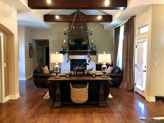 3rd image of 4424 Grande Bluffs Ct