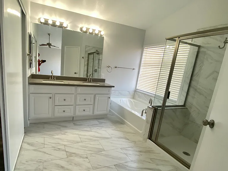 312 Montcliff Ave — Photo 6