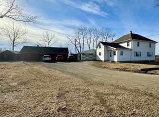 W3769 State Road 44, Markesan, WI